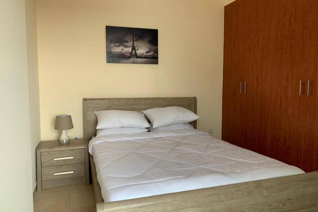Cozy 2Bhk Near To Dmcc Metro Station -505 Apartman Dubaj Kültér fotó